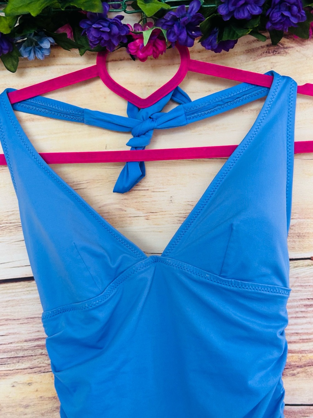 DKNY Women’s Purple Blue V-Neck One Piece Swimsuit Size 8 - Picture 5 of 8